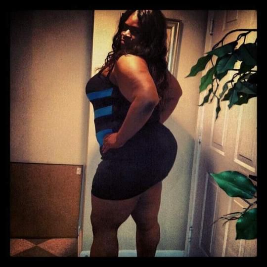 SUPER thick BBW SUPER WETT 👄💦👄 DON'T THINK TWICE TREAT YOURSELF WITH THE BEST , BBW WE LOVE TO PLAY PLEASE AND PLEAS...